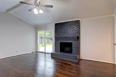 9424 Hunters Creek Drive, Dallas, TX 75243 - Photo 31