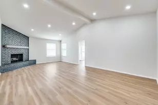 2126 Pueblo Dr, Carrollton, TX 75006 - Photo 7