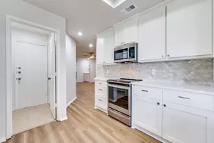 2126 Pueblo Dr, Carrollton, TX 75006 - Photo 11