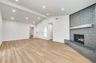 2126 Pueblo Dr, Carrollton, TX 75006 - Photo 5