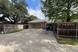 2126 Pueblo Dr, Carrollton, TX 75006 - Photo 29