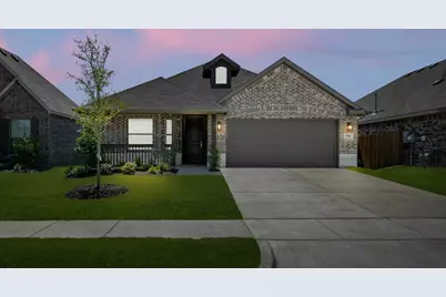 914 Madeline Lane, Cleburne, TX 76033 - Photo 1
