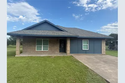 113 Silver Fox, Lacy Lakeview, TX 76705 - Photo 1