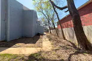 219 Fry St, Denton, TX 76201 - Photo 17