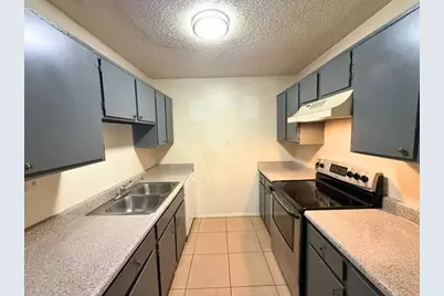 219 Fry Street #1, Denton, TX 76201 - Photo 5