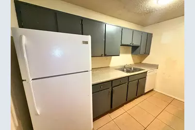 219 Fry Street #1, Denton, TX 76201 - Photo 5