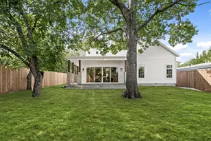 8614 Daytonia Ave, Dallas, TX 75218 - Photo 37