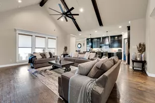 1111 Hayfield Dr, Midlothian, TX 76065 - Photo 9