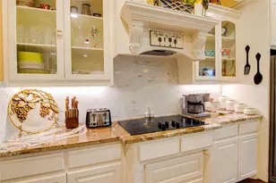 6605 Pinehurst Dr, Granbury, TX 76049 - Photo 9