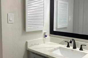 9803 Walnut St, Dallas, TX 75243 - Photo 21