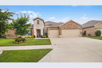 717 Freedom Lane, Little Elm, TX 76227 - Photo 1