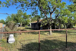 10074 Co Rd 200, Breckenridge, TX 76424 - Photo 7