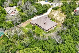 209 Churchill Ct, Weatherford, TX 76085 - Photo 21