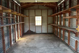 713 E Peel St, Pilot Point, TX 76258 - Photo 23