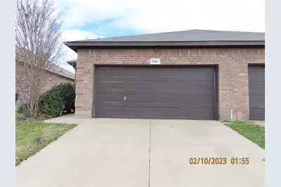 806 Walnut Street, Burleson, TX 76028 - Photo 1