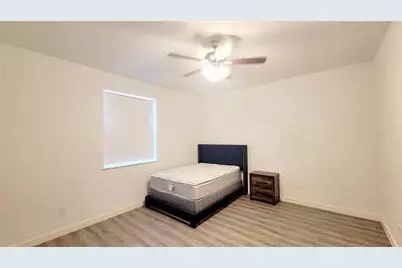 1709 Sycamore #1, Commerce, TX 75428 - Photo 13