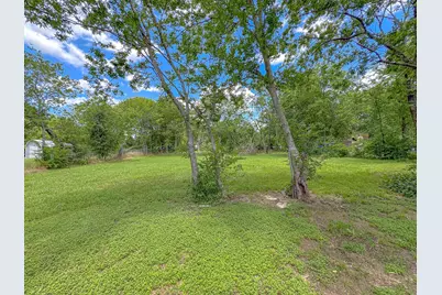 1605 N Beaton Street, Corsicana, TX 75110 - Photo 33