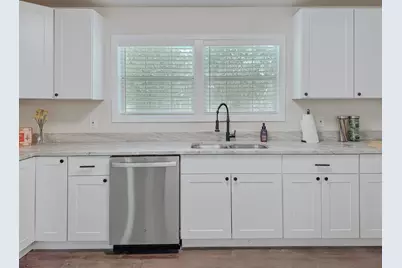 1605 N Beaton Street, Corsicana, TX 75110 - Photo 15