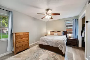 13835 Pyramid Dr, Farmers Branch, TX 75234 - Photo 9