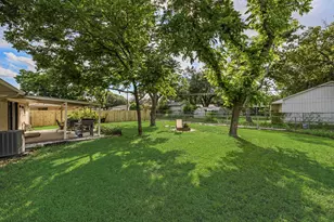 13835 Pyramid Dr, Farmers Branch, TX 75234 - Photo 15