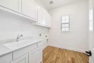 112 Swan Lake Dr, Waxahachie, TX 75165 - Photo 3