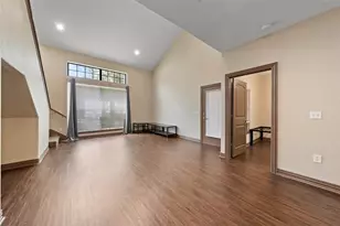 2410 S 2nd St, Waco, TX 76706 - Photo 5