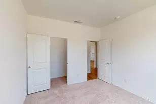 1028 Western Hls Dr, Crowley, TX 76036 - Photo 9