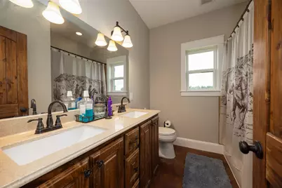 191 Bell, Van Alstyne, TX 75495 - Photo 33