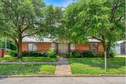 220 S Elm Street, Sherman, TX 75090 - Photo 3