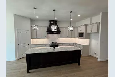 192 Lakeview Circle, Pilot Point, TX 76258 - Photo 5