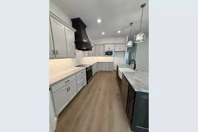 192 Lakeview Circle, Pilot Point, TX 76258 - Photo 7