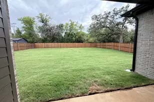 192 Lakeview Cir, Pilot Point, TX 76258 - Photo 39