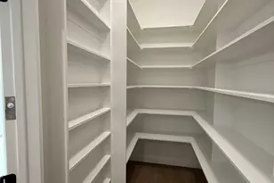 192 Lakeview Cir, Pilot Point, TX 76258 - Photo 11