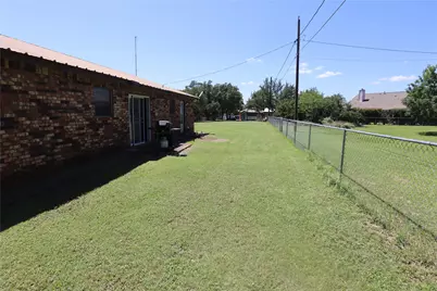 39 Oakcrest Drive, Ranger, TX 76470 - Photo 13