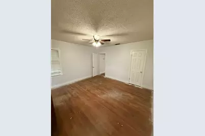 709 Highland Drive, Palestine, TX 75801 - Photo 9