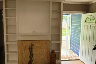 709 Highland Dr, Palestine, TX 75801 - Photo 5