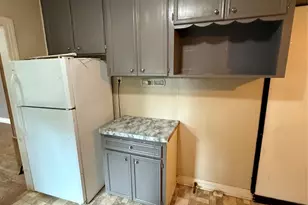 709 Highland Dr, Palestine, TX 75801 - Photo 31