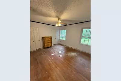 709 Highland Drive, Palestine, TX 75801 - Photo 17