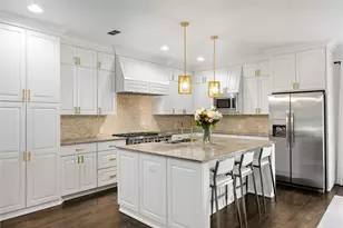 4629 Mockingbird Ln, Highland Park, TX 75209 - Photo 9