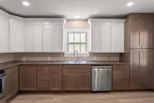 414 W Doyle St, Granbury, TX 76048 - Photo 19