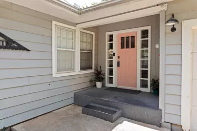 414 W Doyle Street, Granbury, TX 76048 - Photo 1