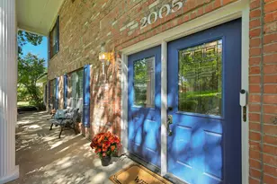 2005 Ridgemont Ct, Arlington, TX 76012 - Photo 3