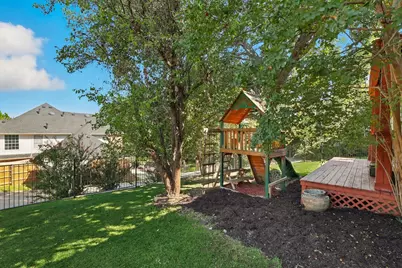 2005 Ridgemont Court, Arlington, TX 76012 - Photo 35