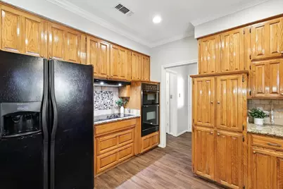 2005 Ridgemont Court, Arlington, TX 76012 - Photo 13