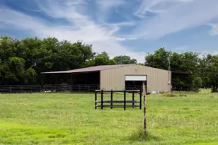 191 Bell Rd, Van Alstyne, TX 75495 - Photo 3