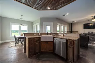 191 Bell Rd, Van Alstyne, TX 75495 - Photo 9