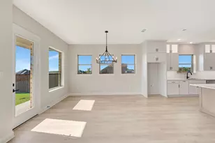 2218 Village Trl, Lakewood Village, TX 75068 - Photo 7