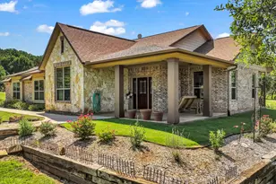 1510 Balcones Ln, Possum Kingdom Lake, TX 76449 - Photo 3