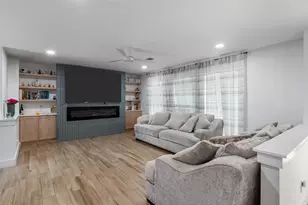 2304 Spanish Trail, Irving, TX 75060 - Photo 3