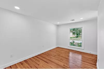 1105 Ryan Avenue, Carrollton, TX 75006 - Photo 13